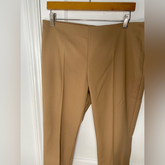 AKRIS Saks Fifth Avenue Women’s Luxury Designer Dress Tan Pants - Picture 2 of 11